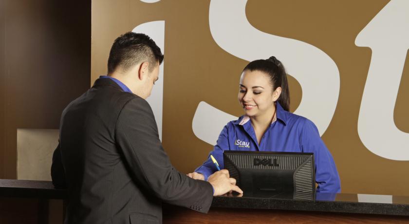 Istay Hotel Monterrey Historico Екстер'єр фото