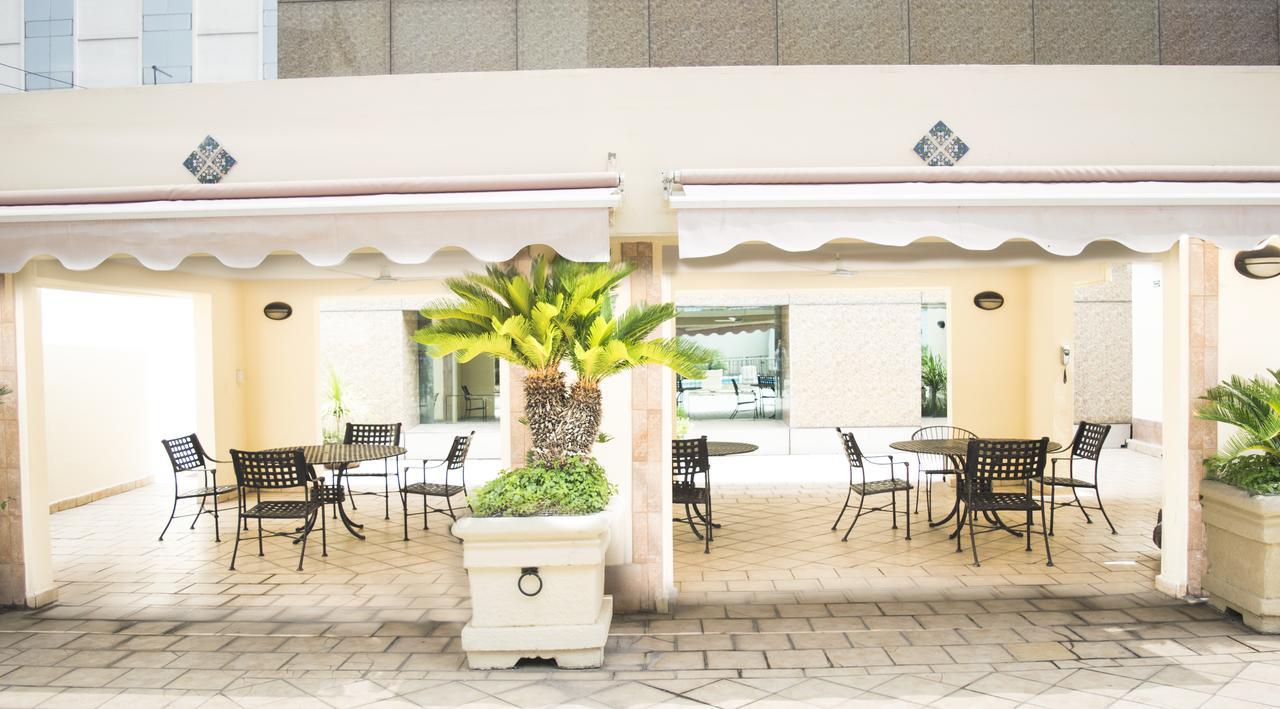 Istay Hotel Monterrey Historico Екстер'єр фото